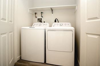 Washer and Dryer at Echo Pond Luxury Apartments, Moriches, 11955